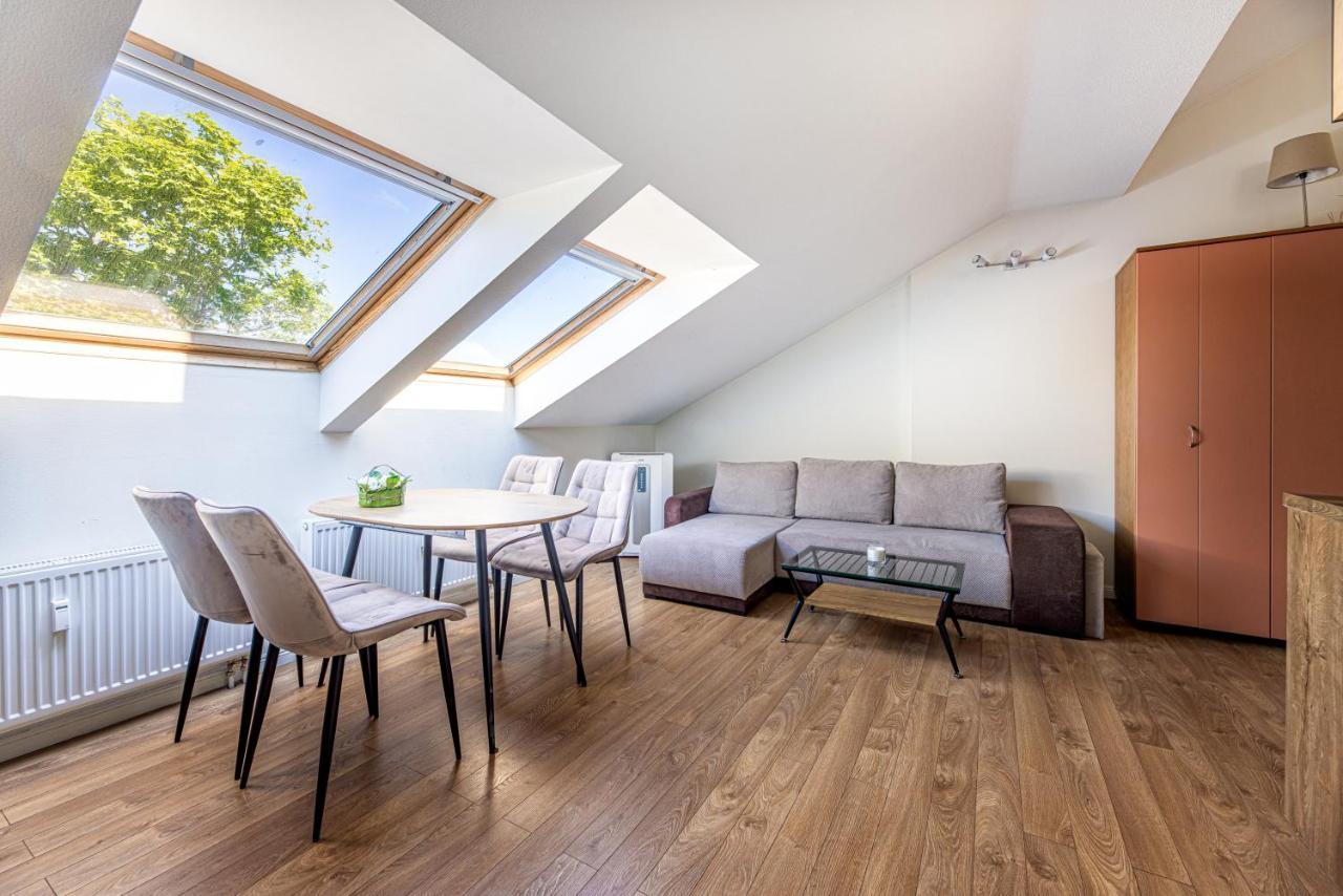 Apartamentai Vakaru Saule Palanga Esterno foto